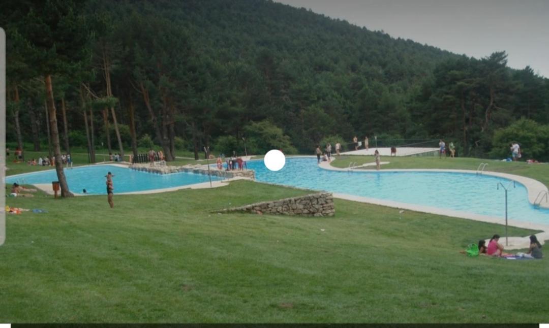 Вилла Casa Cercedilla Montana Esqui Экстерьер фото